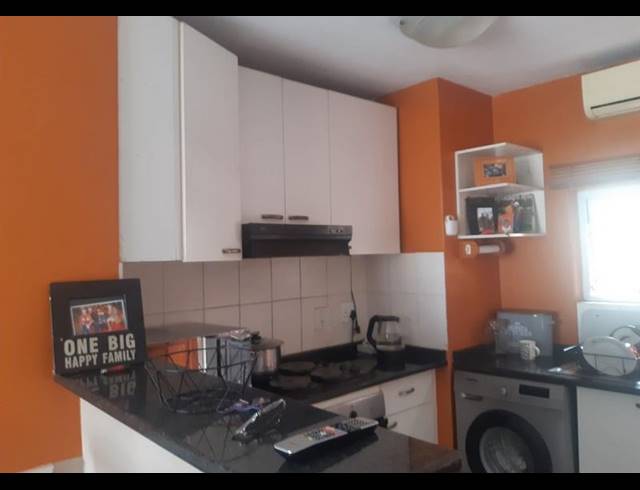 2 BEDROOM APARTMENT FOR SALE IN SYDENHAM